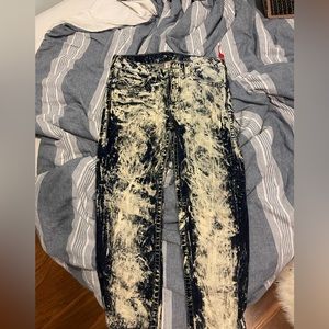 True Religion 2000s Straight Fit Size 32